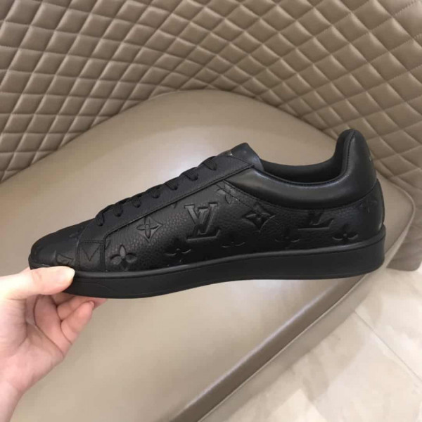 LOUIS VUITTON LUXEMBOURG SNEAKERS - LV98