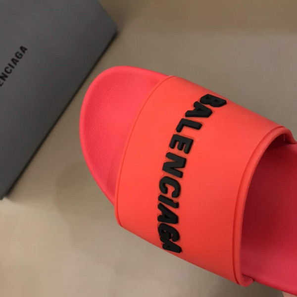 BALENCIAGA RUBBER LOGO POOL SLIDE SANDALS - BBS4