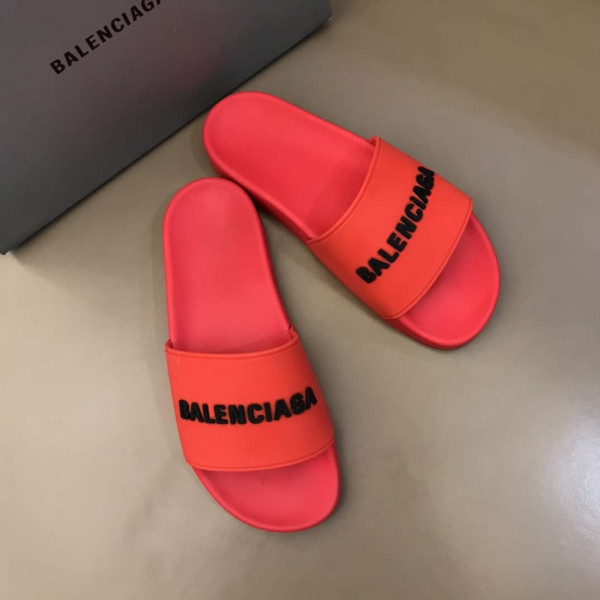 BALENCIAGA RUBBER LOGO POOL SLIDE SANDALS - BBS4