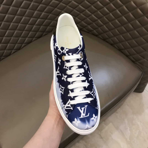 LOUIS VUITTON ESCALE TIME OUT SNEAKER LV134