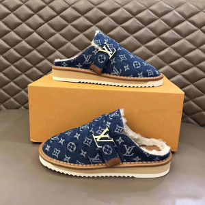 LOUIS VUITTON LV COSY MULE FUR - LV220