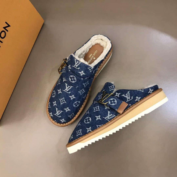 LOUIS VUITTON LV COSY MULE FUR - LV220