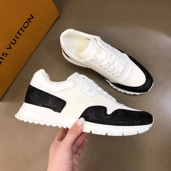 LOUIS VUITTON RUN AWAY SNEAKER - LV174