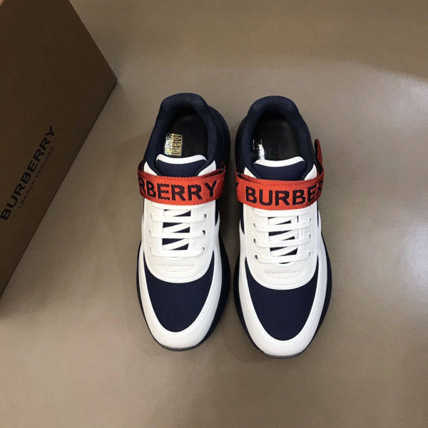 BURBERRY LOGO STRAP SNEAKERS - BBR54