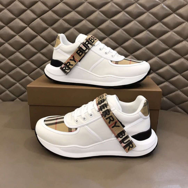 BURBERRY LOGO STRAP SNEAKERS - BBR55