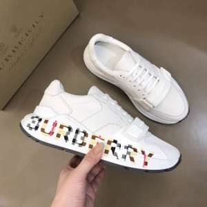 BURBERRY LOGO STRAP SNEAKERS - BBR57