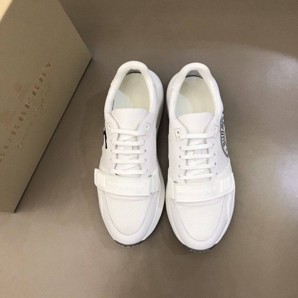 BURBERRY LOGO TRAP SNEAKER - BBR58