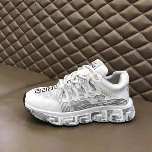 VERSACE CHAIN REACTION SNEAKER - VS38