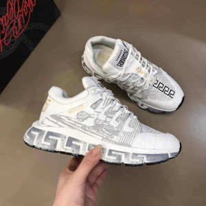 VERSACE CHAIN REACTION SNEAKER - VS38