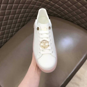 LOUIS VUITTON TIME OUT SNEAKER - LV266