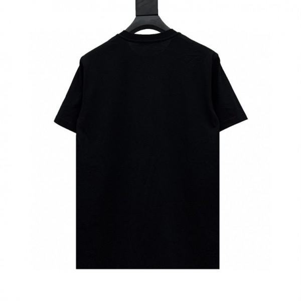 Givenchy T-Shirt - GVS12