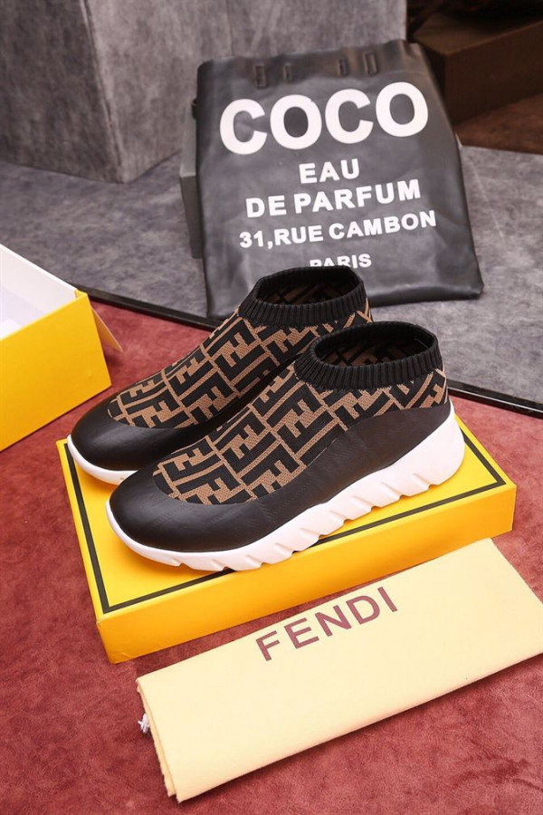 FENDI SNEAKERS -FD002