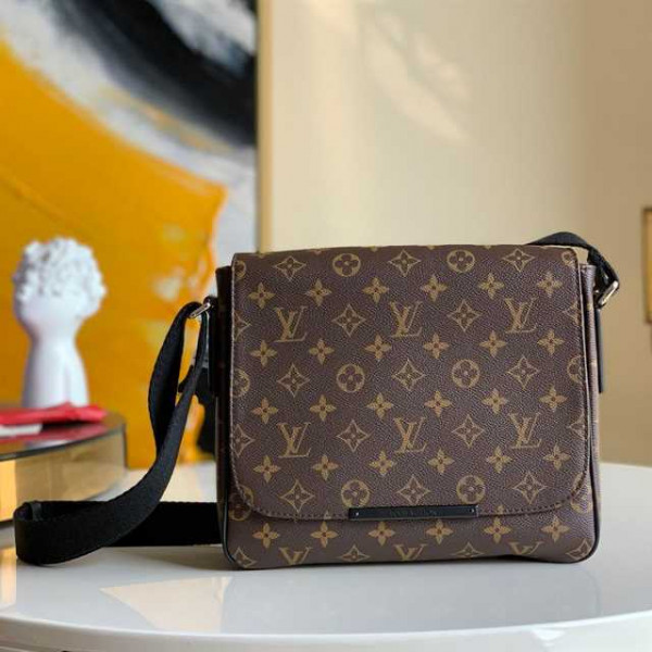 LOUIS VUITTON DISTRICT PM MESSENGER BAG MONOGRAM MACASSAR CANVAS M40935