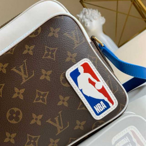 LOUIS VUITTON LV X NBA NIL MESSENGER BAG MONOGRAM CANVAS M45584