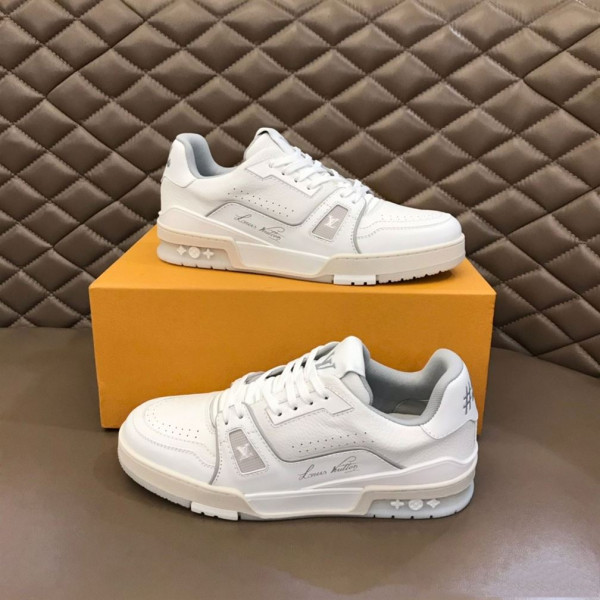 LOUIS VUITTON TRAINER SNEAKERS IN WHITE - LSVT094