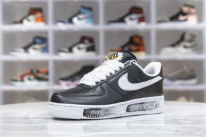 NIKE AIR FORCE 1 LOW G-DRAGON PEACEMINUSONE PARA-NOISE - NK21