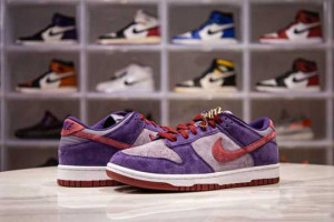 NIKE DUNK LOW PLUM - NK33