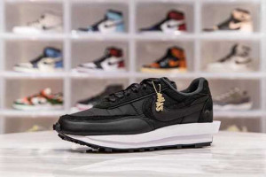 NIKE LD WAFFLE SACAI BLACK NYLON - NK12