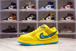 NIKE SB DUNK LOW GRATEFUL DEAD BEARS YELLOW - NK56