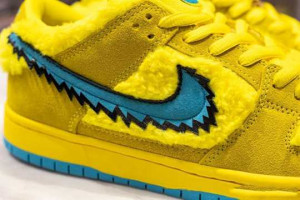 NIKE SB DUNK LOW GRATEFUL DEAD BEARS YELLOW - NK56