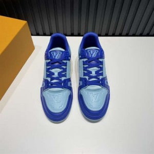 Louis Vuitton Trainer Sneaker - LSVT105