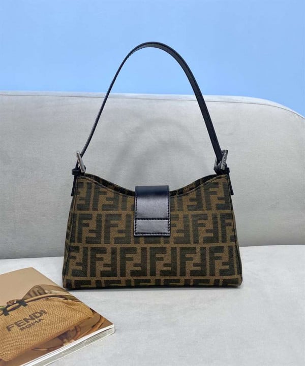 FENDI VINTAGE HANDLE BAG - WFB025