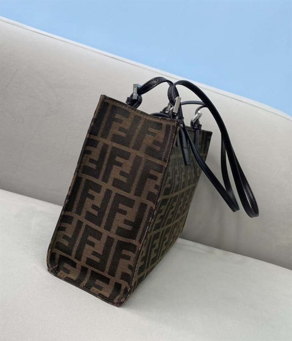 FENDI HANDBAG - WFB035