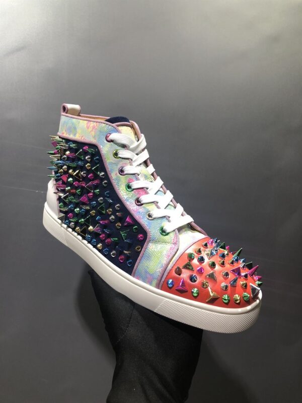 CHRISTIAN LOUBOUTIN HIGH TOP SNEAKER - CL108