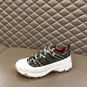 BURBERRY ARTHUR SNEAKERS - BBR098