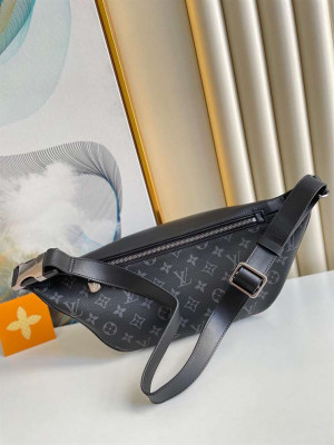 LOUIS VUITTON DISCOVERY BUMBAG - WLM128