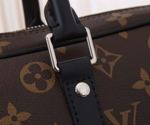 LOUIS VUITTON PORTE-DOCUMENTS VOYAGE PM - WLM218