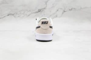 NIKE SB ADVERSARY PRM - NK85