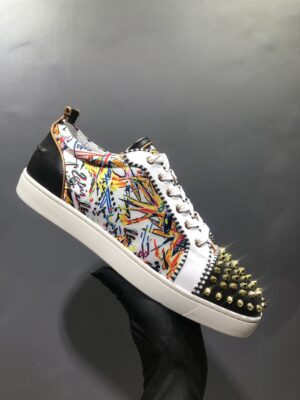 CHRISTIAN LOUBOUTIN LOW TOP SNEAKER - CL113