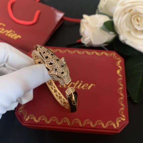 CARTIER JEWELREY - WJL39