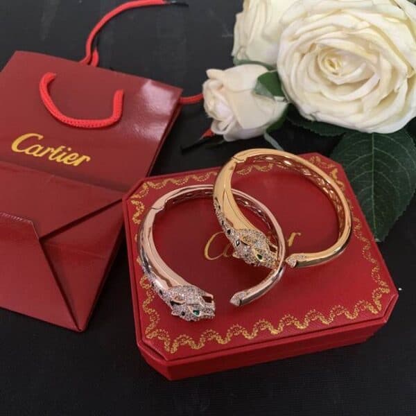 CARTIER JEWELREY - WJL39