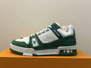 LOUIS VUITTON TRAINER SNEAKER - LSVT197