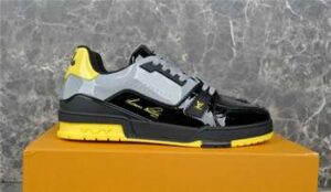 LOUIS VUITTON TRAINER SNEAKER - LSVT180