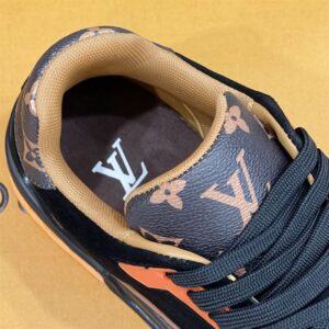 LOUIS VUITTON TRAINER SNEAKER – LSVT207