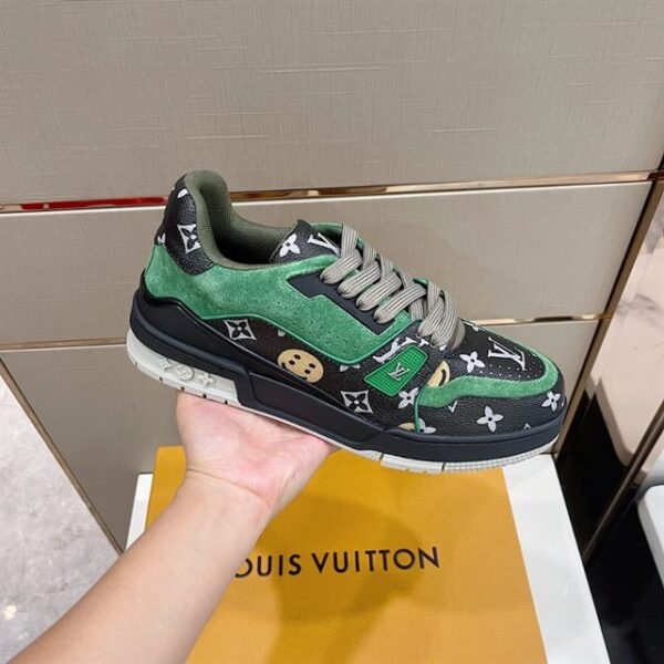 LOUIS VUITTON TRAINER SNEAKER – LSVT232