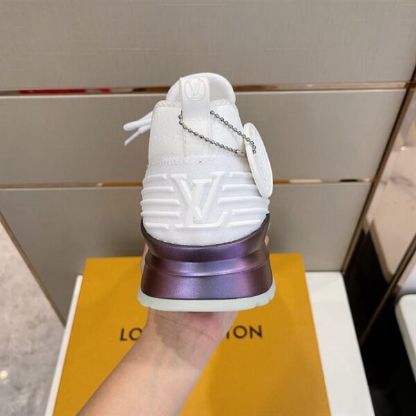 LOUIS VUITTON V.N.R SNEAKER – LSVT211