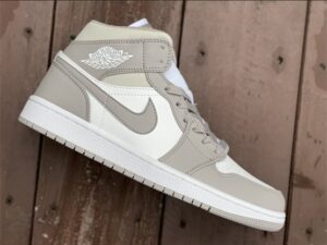 Air Jordan 1 Mid Linen - AJH026