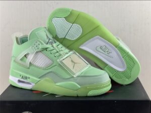 Off-White x Air Jordan 4 - AJH070