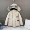 Canada Goose - CG011