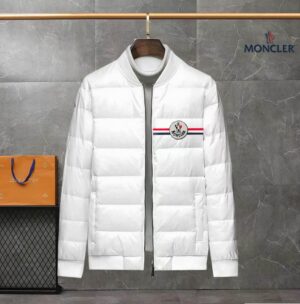 Moncler Coat - MC007