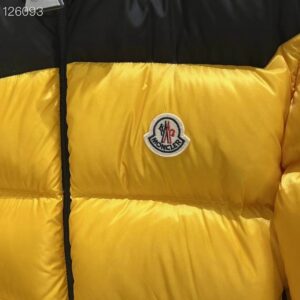 Moncler Coat - MC012