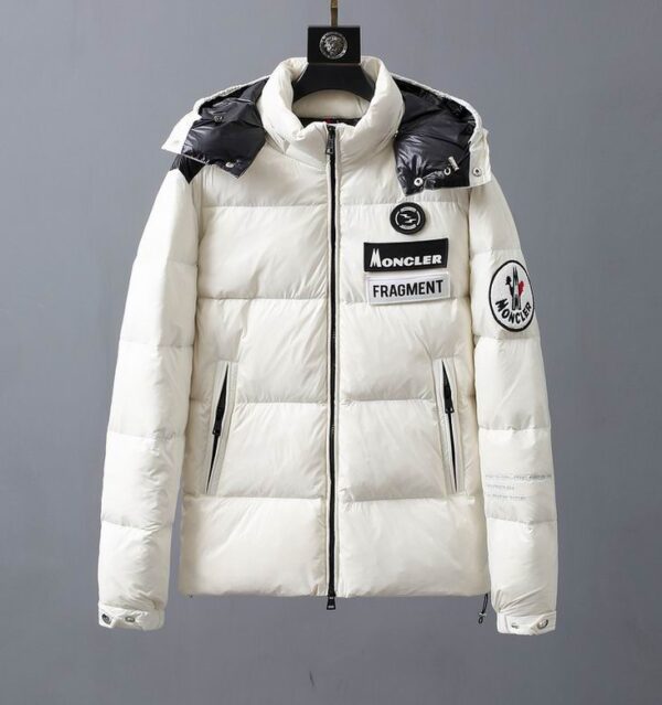 Moncler Coat - MC052