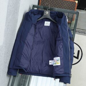 Moncler Coat - MC053