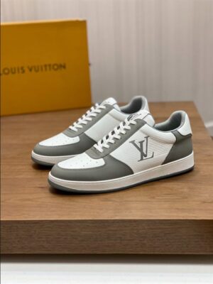 LOUIS VUITTON RIVOLI SNEAKER– LSVT247