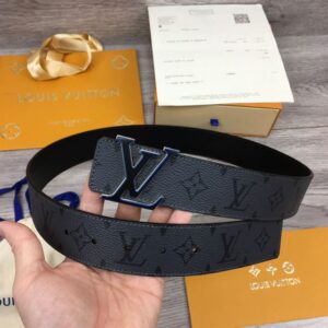 LOUIS VUITTON BELT - B034