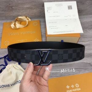 LOUIS VUITTON BELT - B035